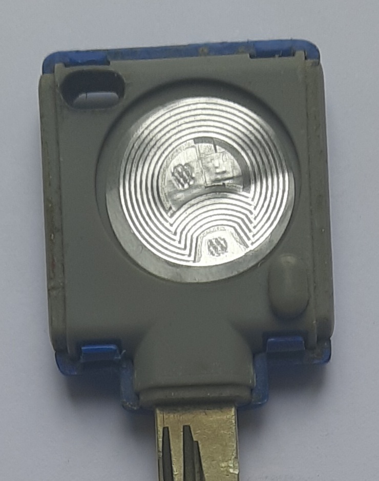 Фото Транспондер MUL-T-LOCK MIFARE 13,56Mhz сумісний зі зчитувачами MIFARE в інтернет-магазині lock.ua