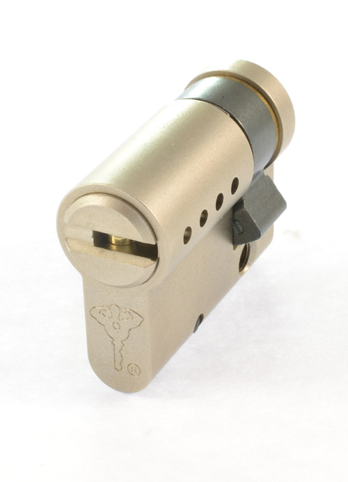 Фото Циліндр MUL-T-LOCK DIN_HALF_K XP   MTL600 42,5 NST 33х9,5   CAM30 3in1 3KEY+1KEY+1KEY DND3D_BLUE_INS 264S+ в інтернет-магазині lock.ua